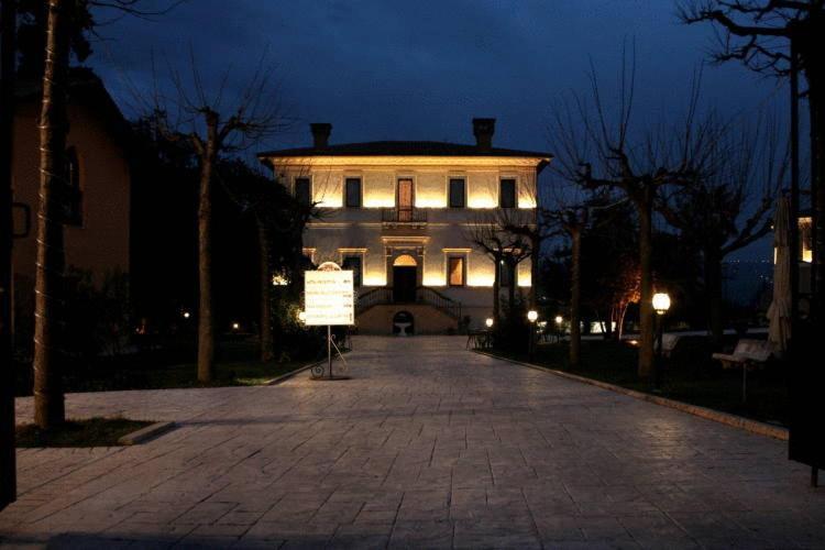 Villa Picena Колли-дель-Тронто Экстерьер фото